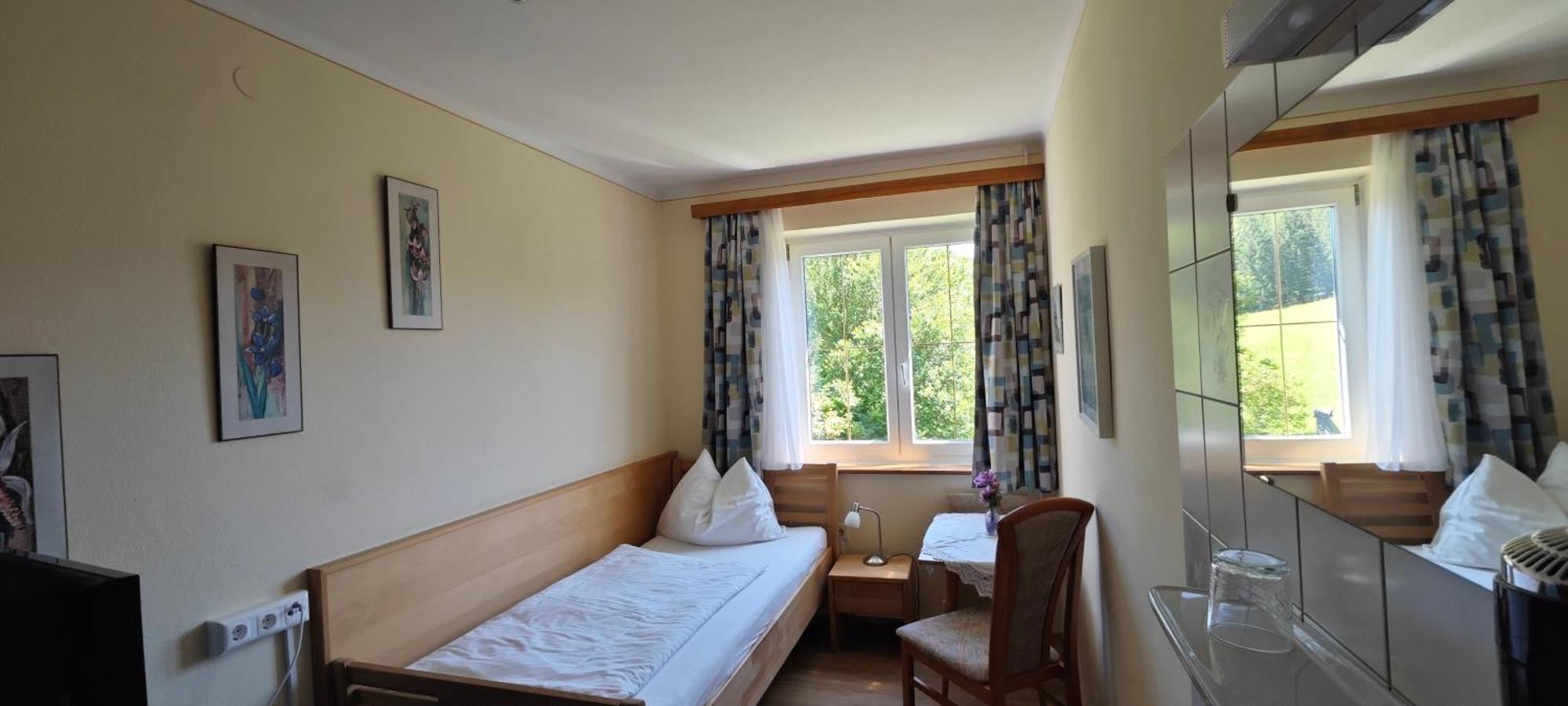Pensjonat Haus Adler Grobming Zewnętrze zdjęcie